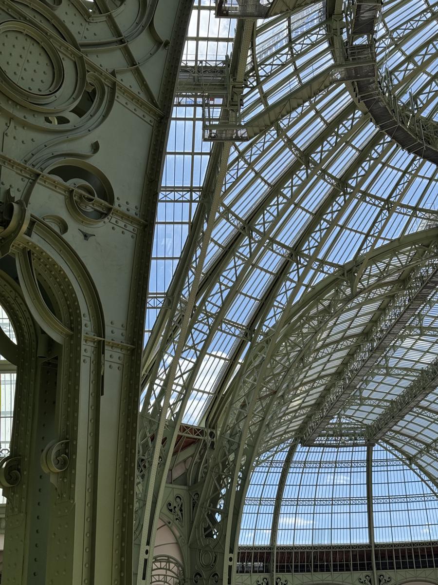 Discovering Révélations at the Grand Palais