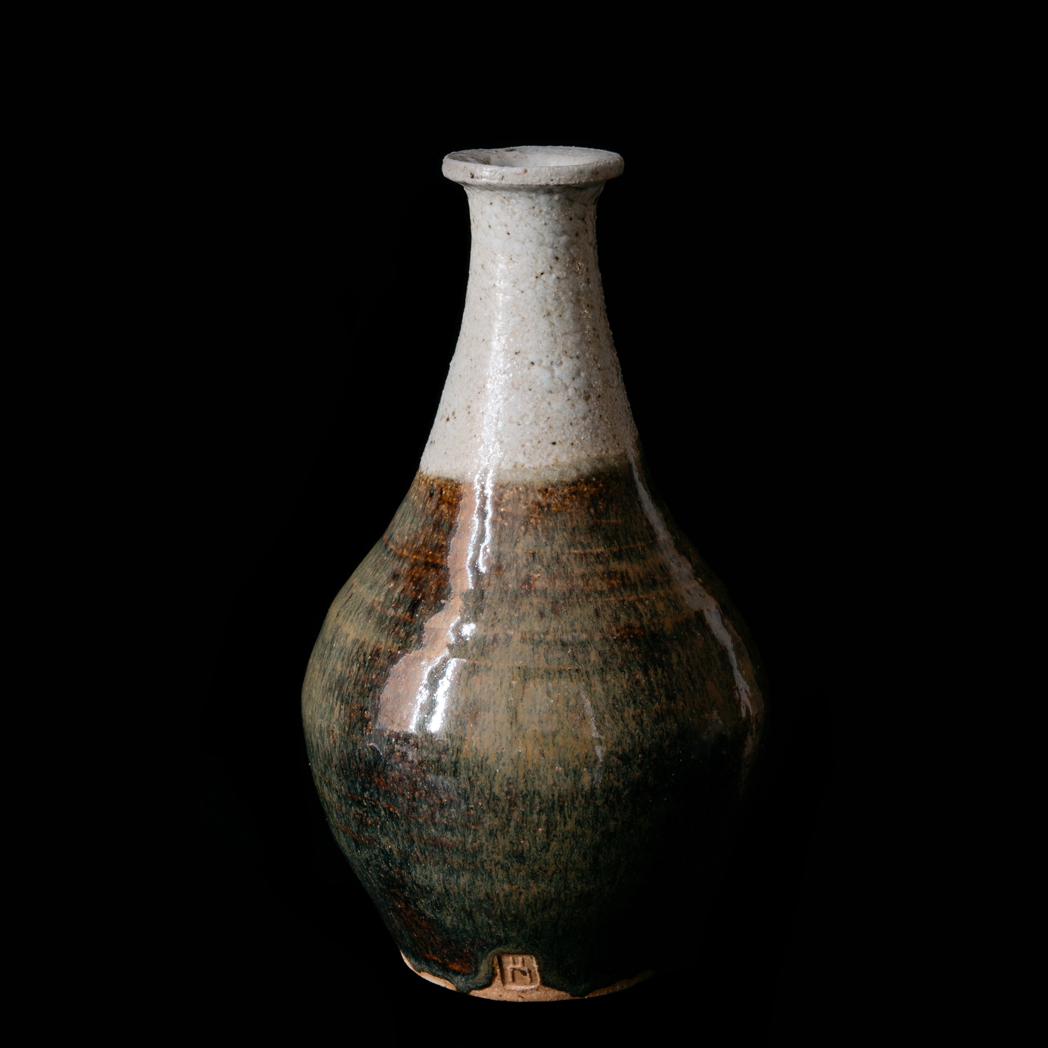 Wheel Thrown Sake Bottle No.119.23