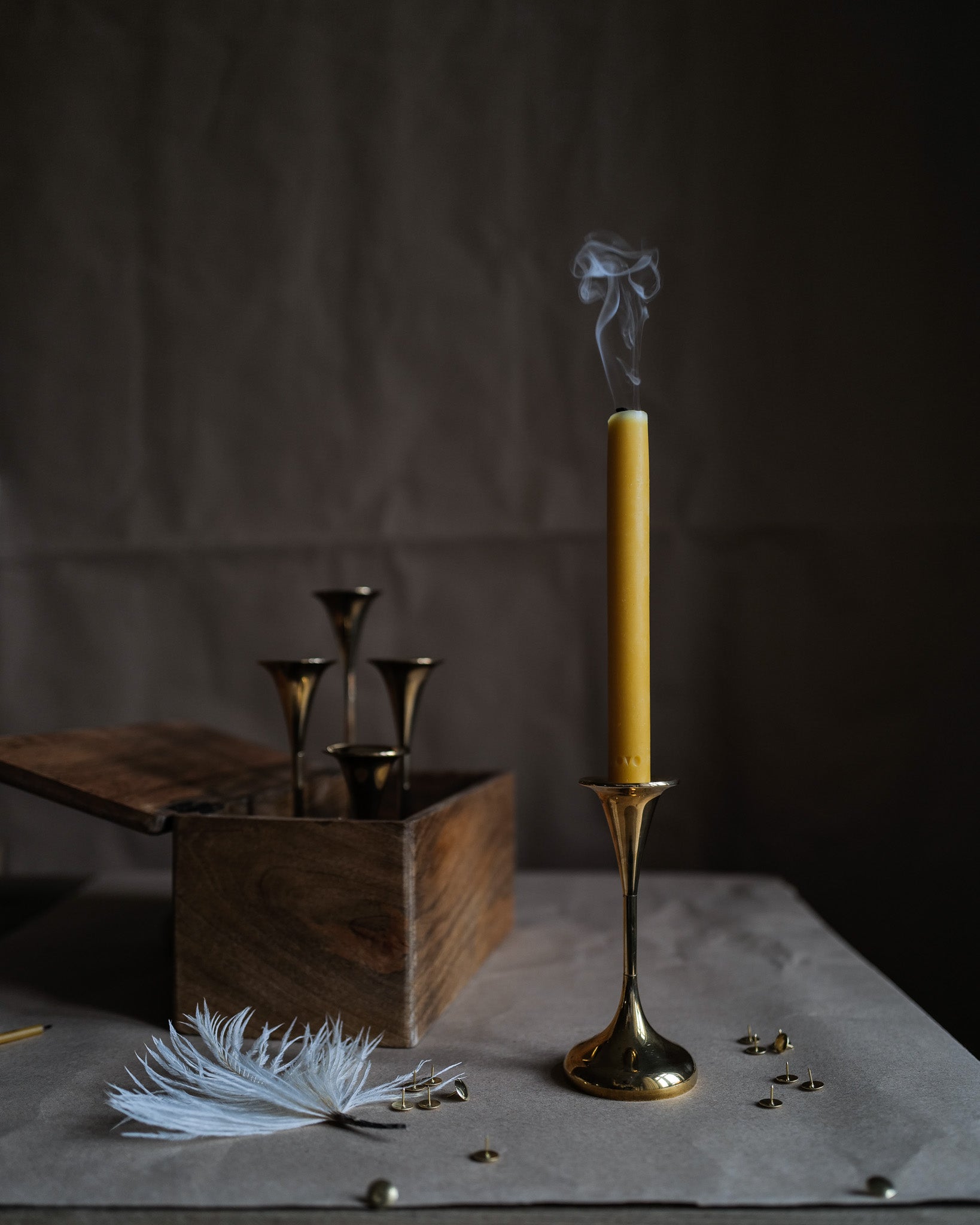 CLASSIC BEESWAX TAPERS