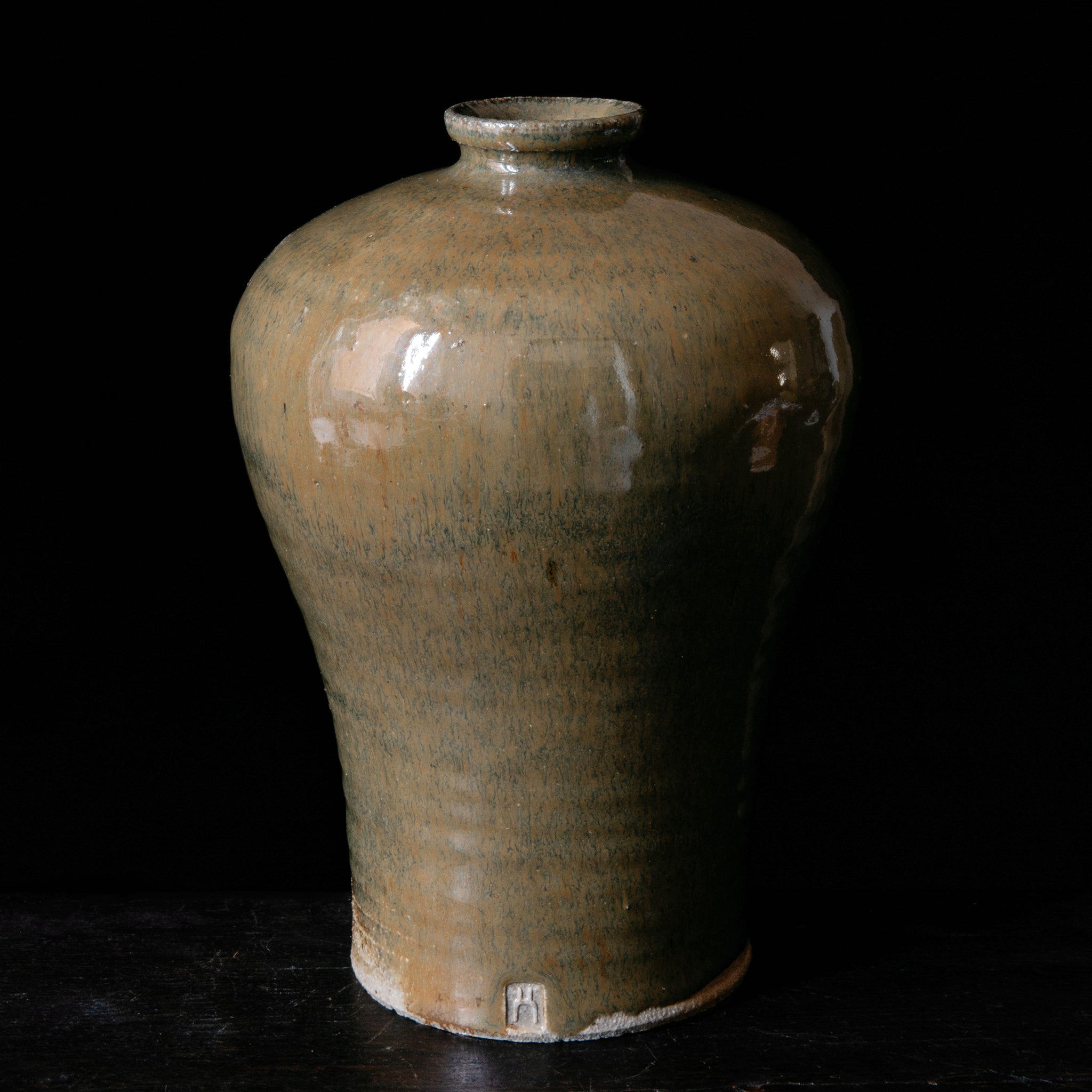 Wheel Thrown Vase No.118.23