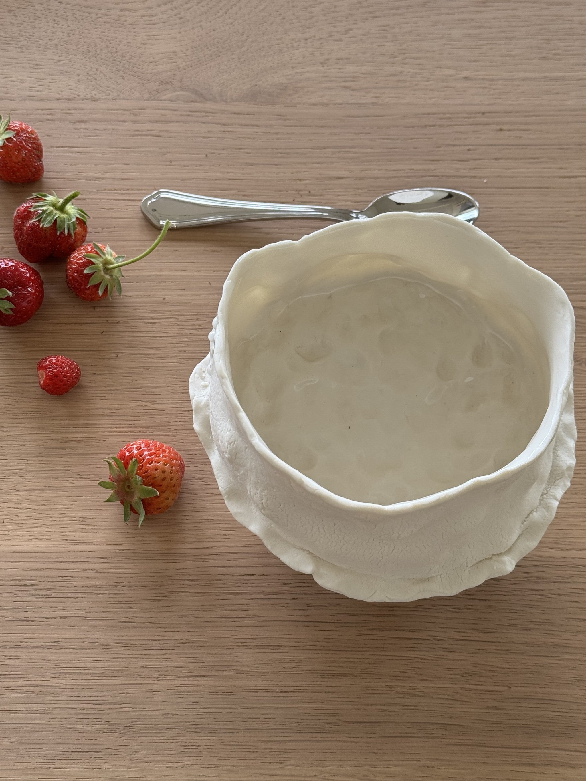 Unique Porcelain Bowl - 002.250322.001