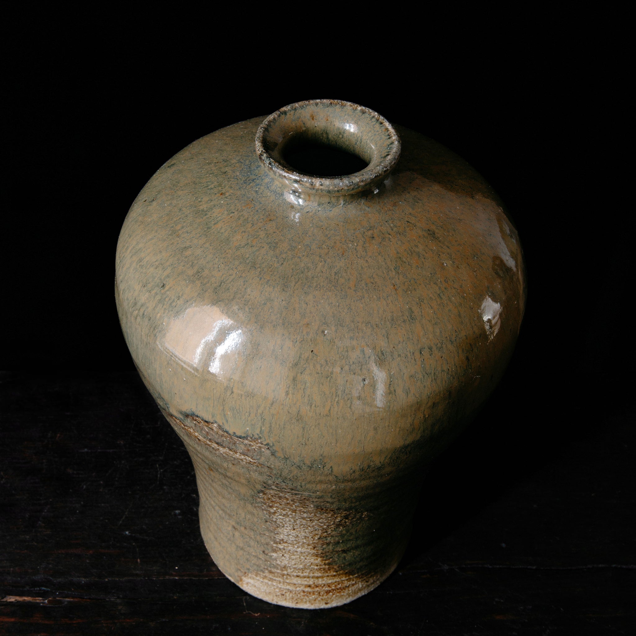 Wheel Thrown Vase No.118.23