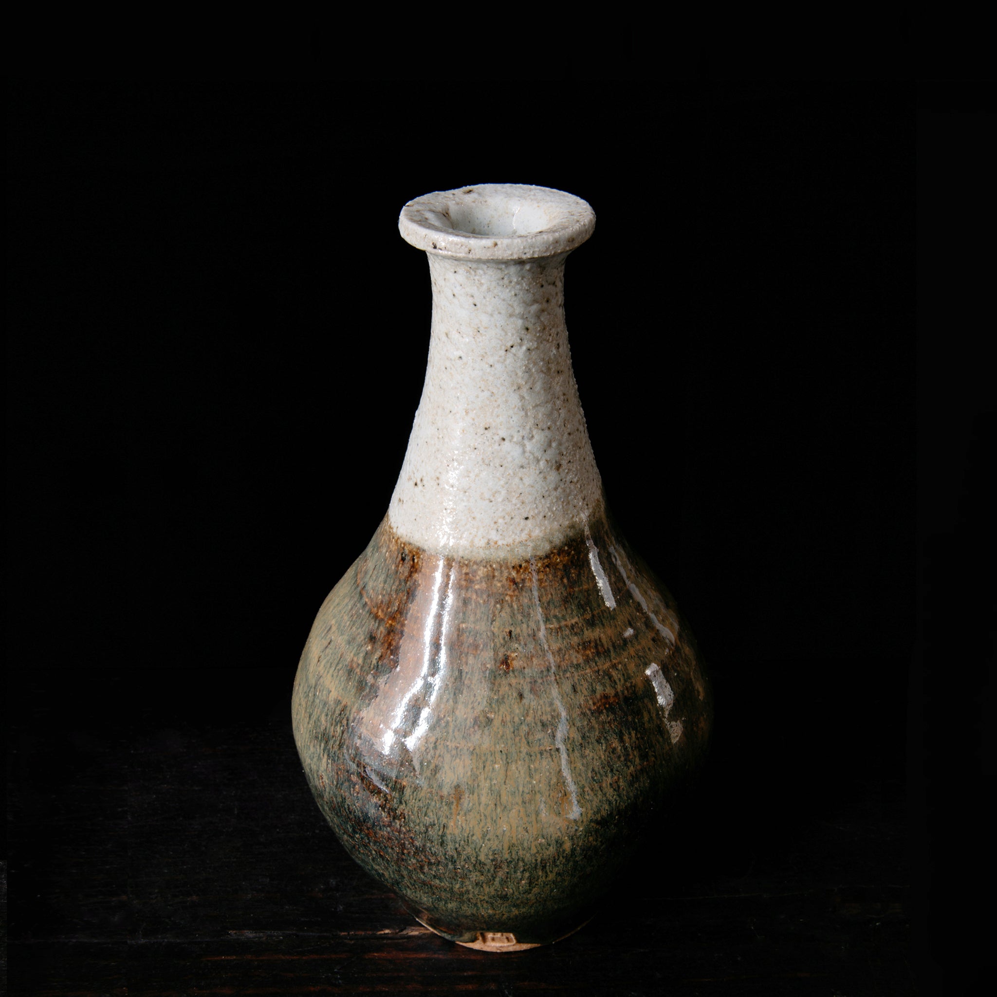 Wheel Thrown Sake Bottle No.119.23