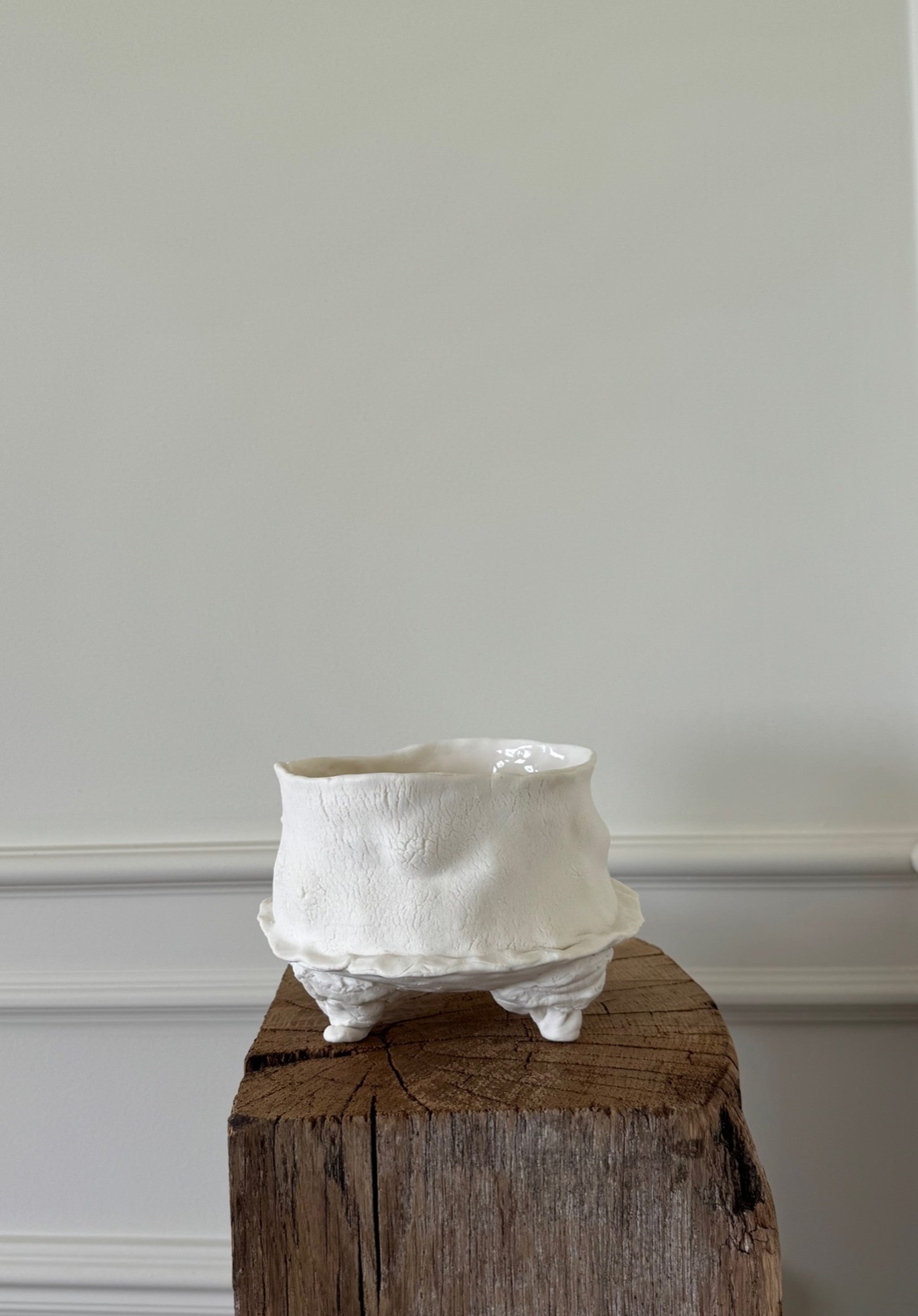 Unique Porcelain Bowl - 002.250322.001