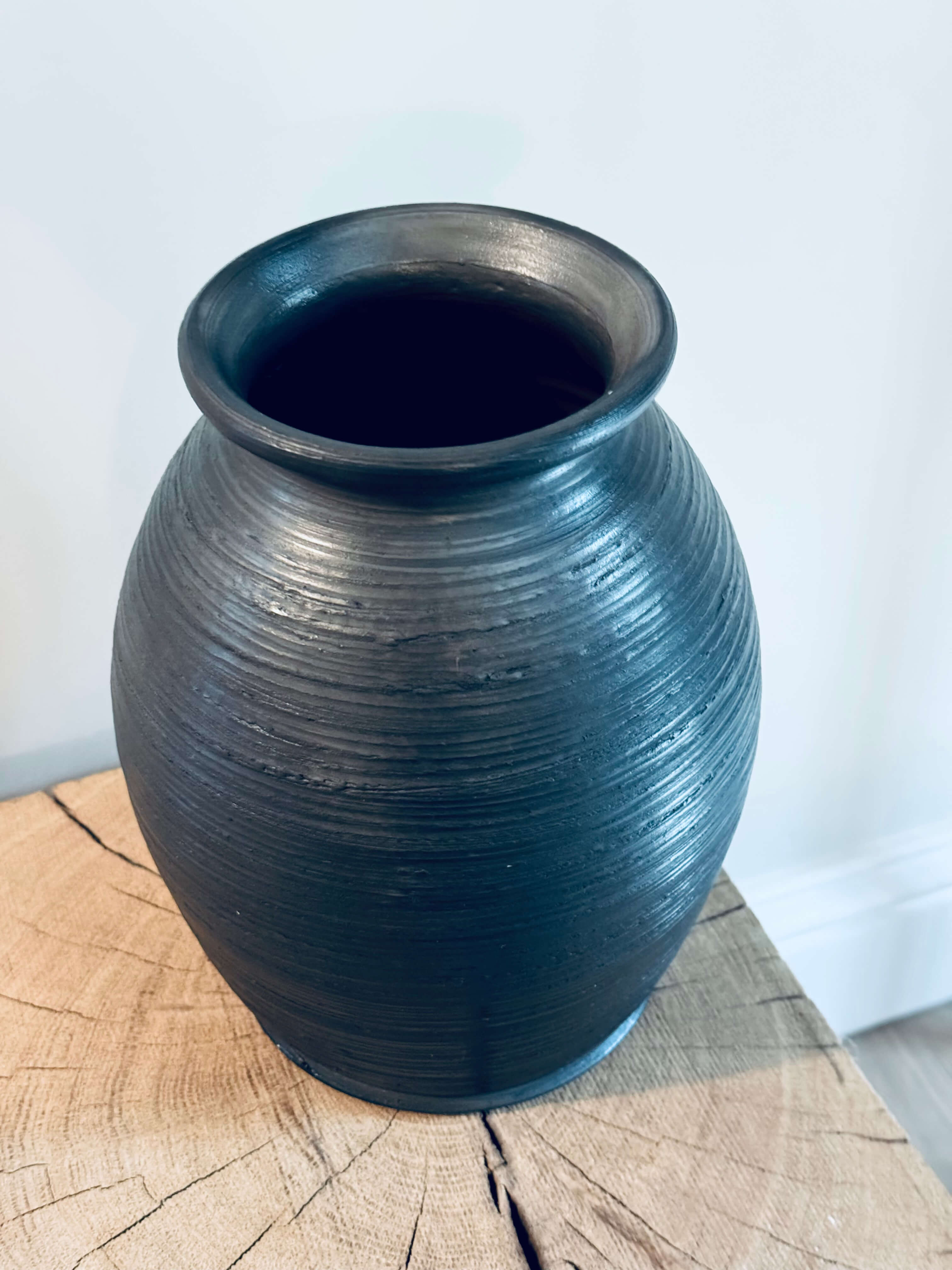Handcrafted Ceramic Vase 22