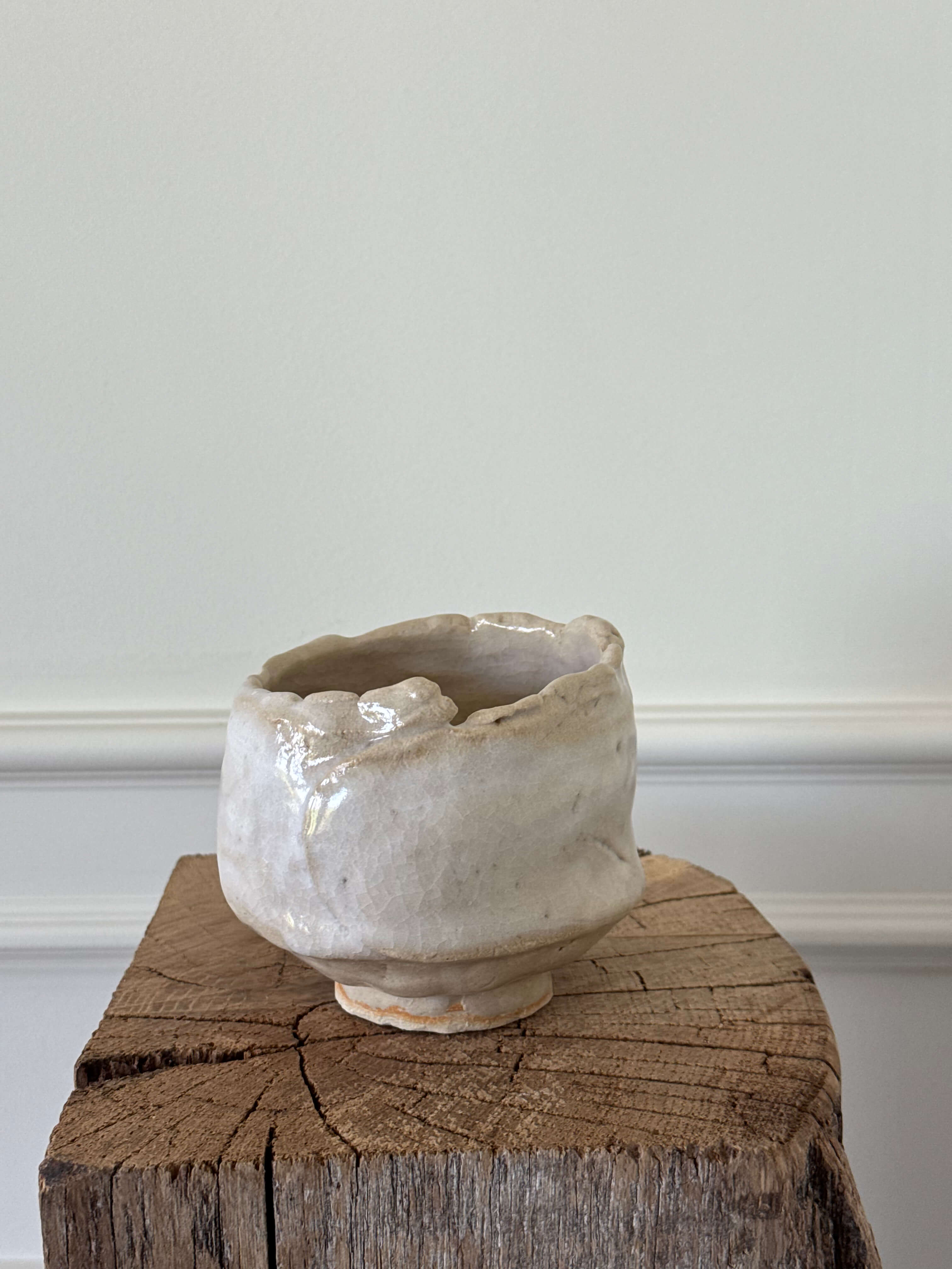 Unique Stoneware Bowl,  Ref. 001.210204.009