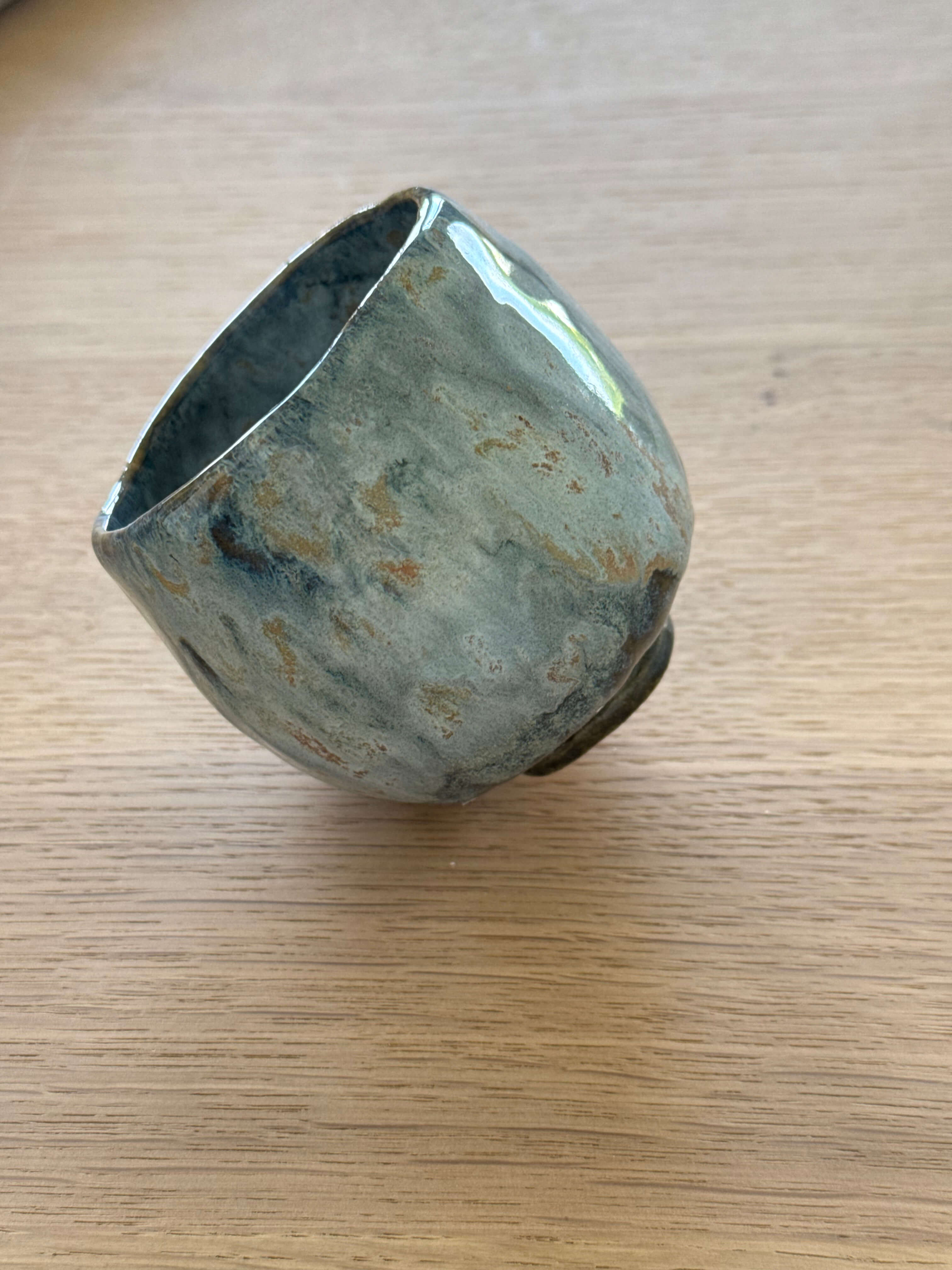 Unique Stoneware Bowl,  Ref. 006.220503.018