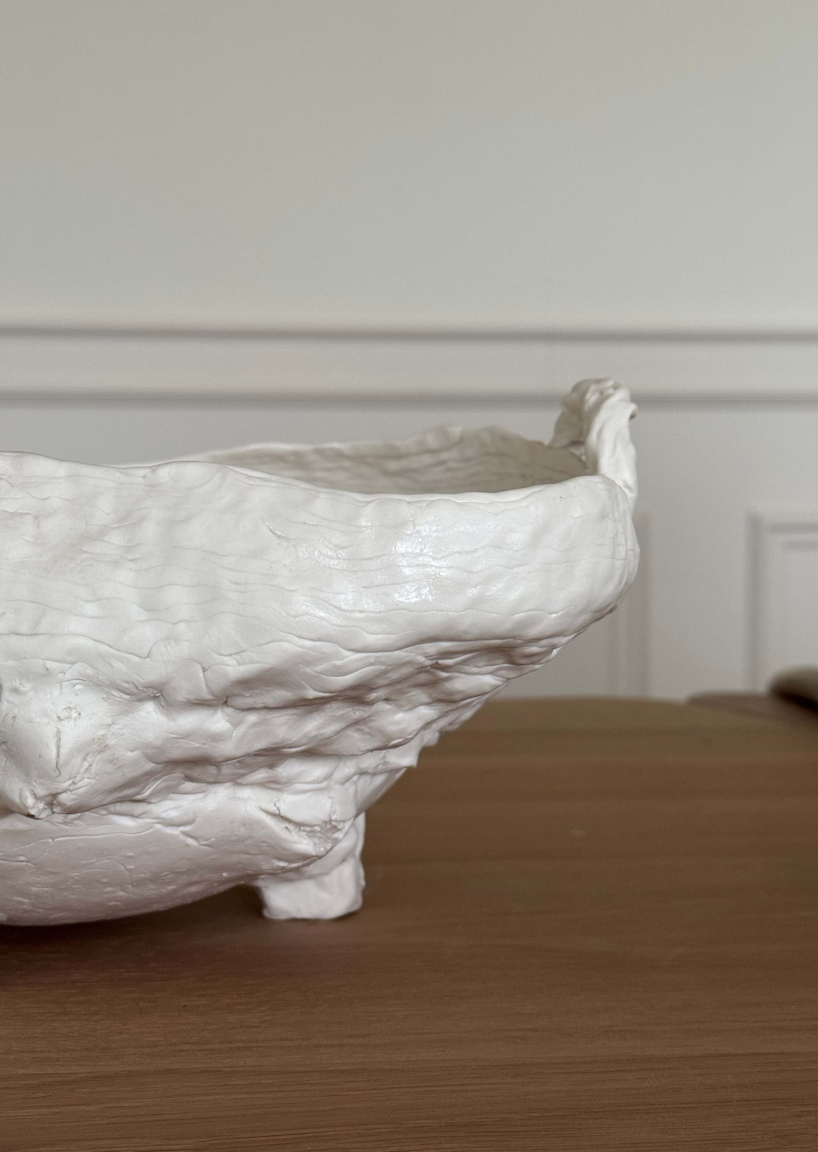 Unique Porcelain Dish - Ref. 002.250322.003