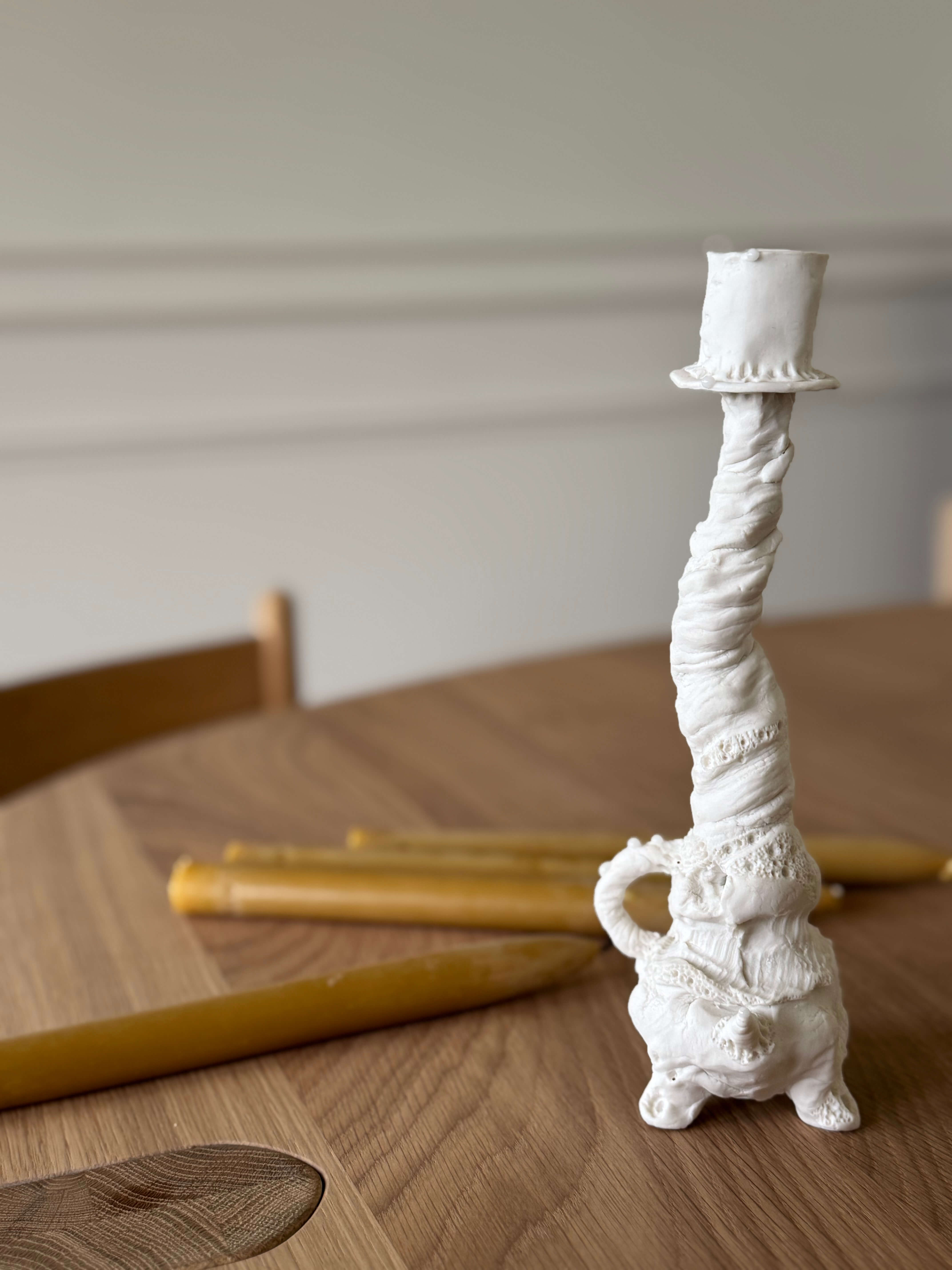 Unique Porcelain Candlestick (Ref. 002.250.320.004)