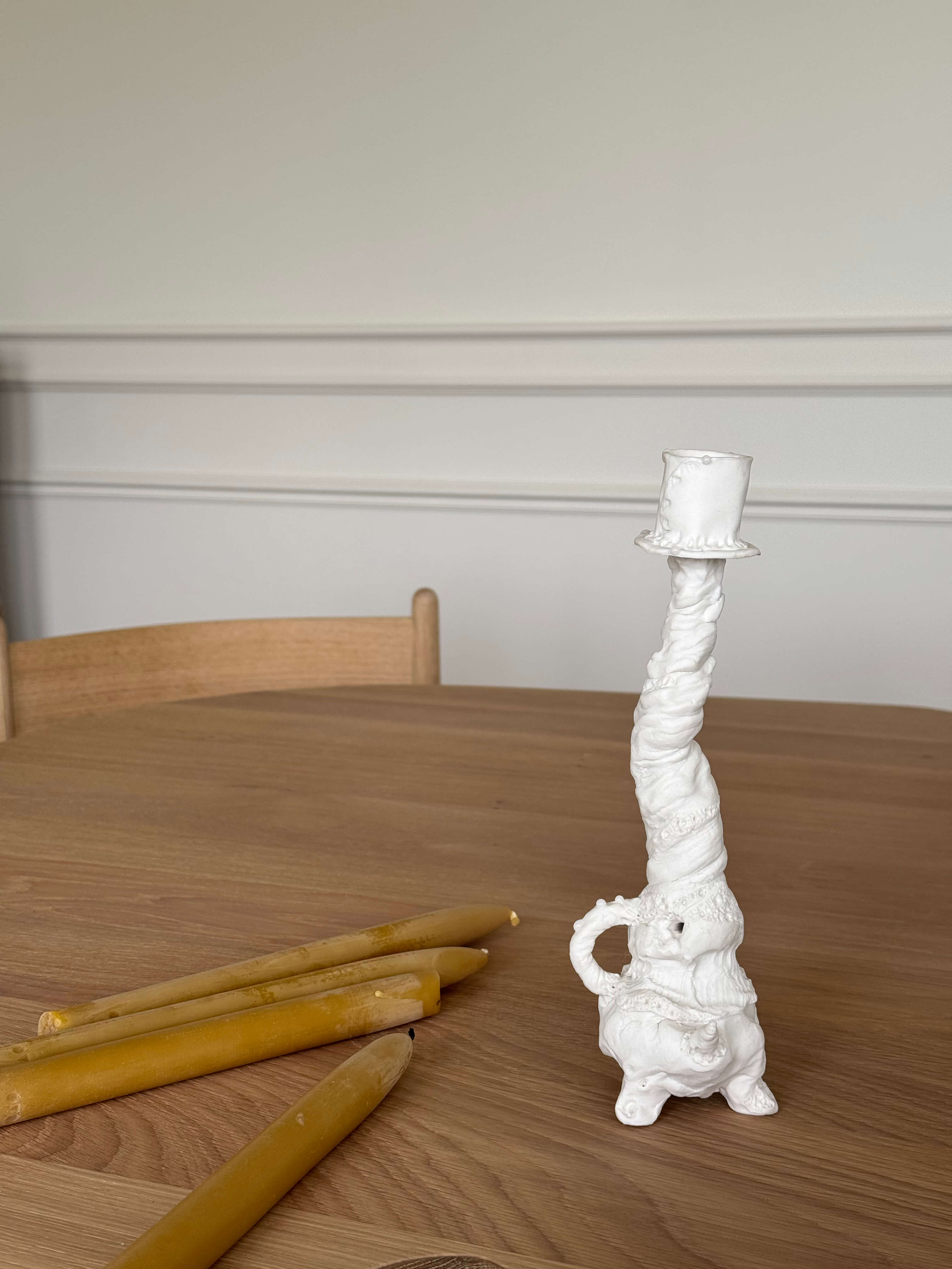 Unique Porcelain Candlestick (Ref. 002.250.320.004)