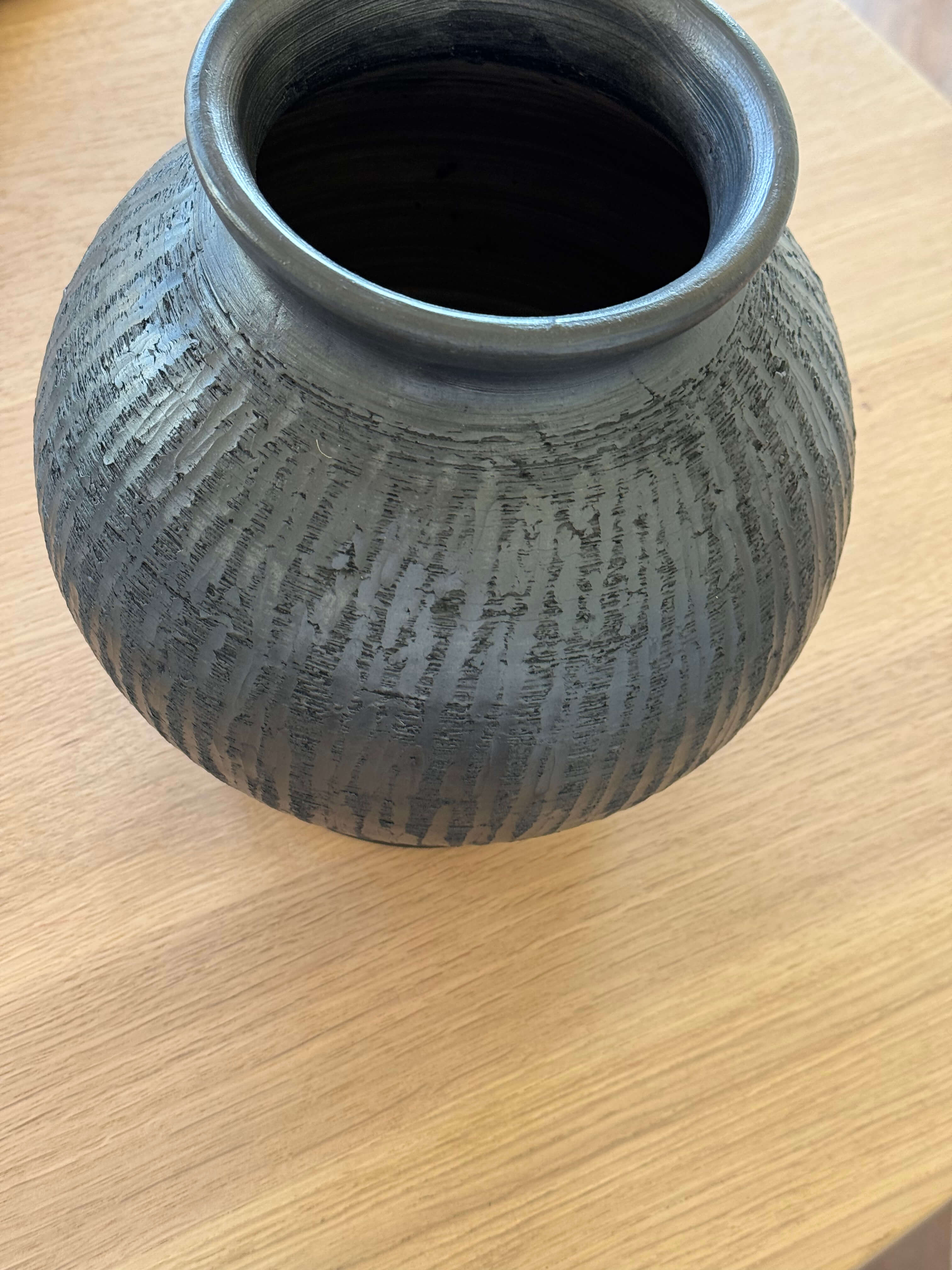 Handcrafted Black Clay Vase “Siwek”
