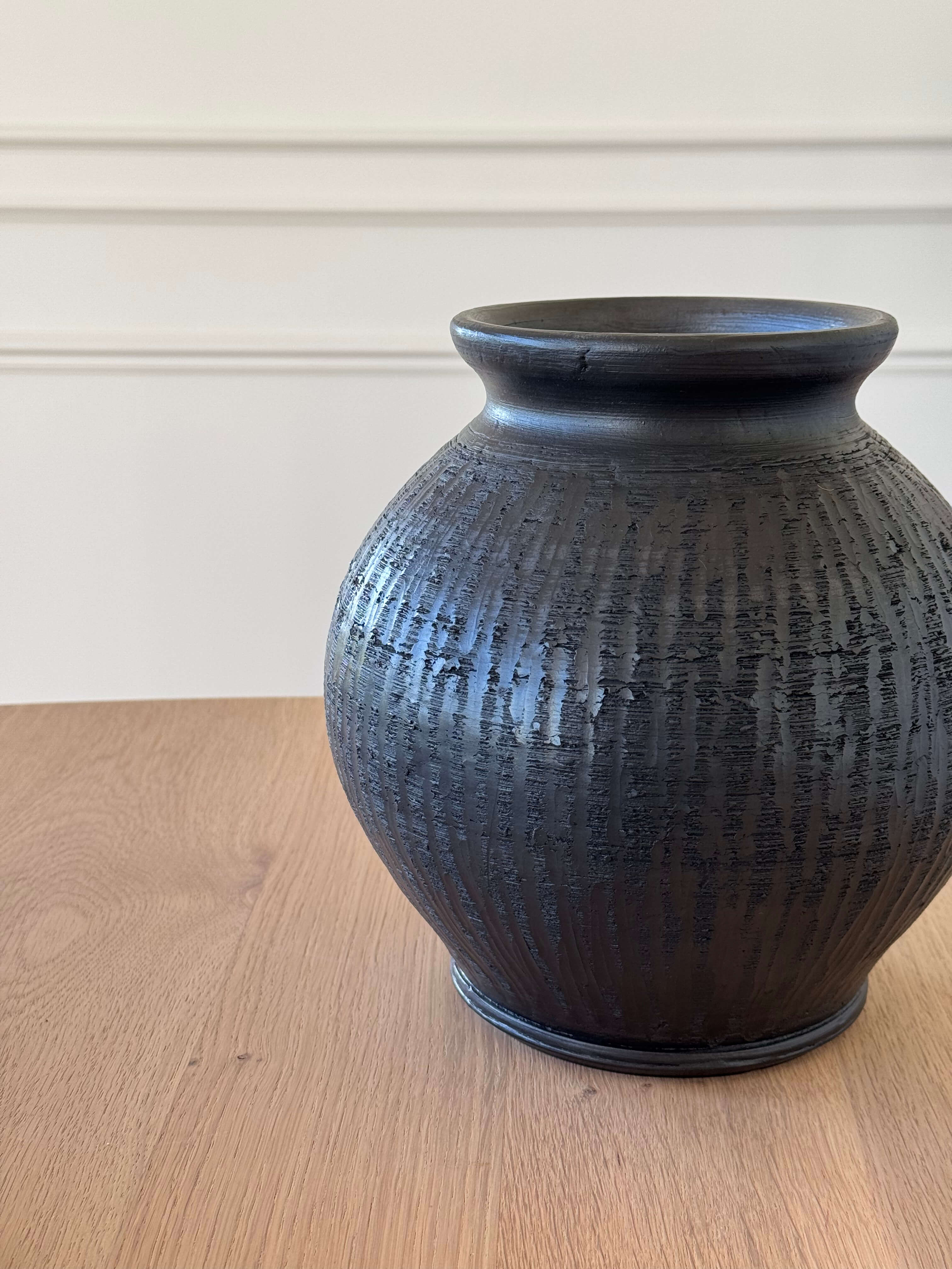 Handcrafted Black Clay Vase “Siwek”